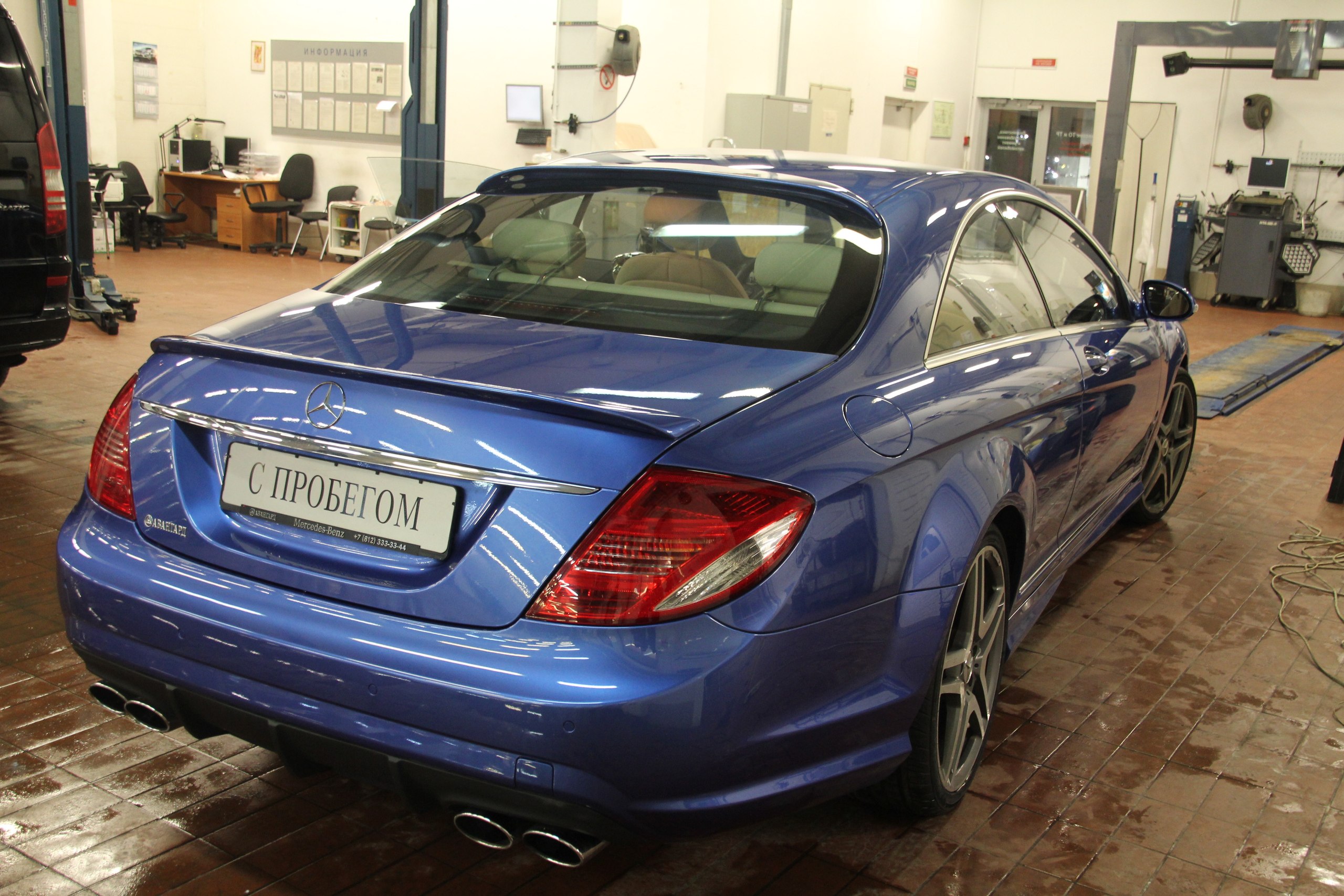 Mersedes вид сзади справа после реставрации mersedes вид сзади справа после реставрации фото