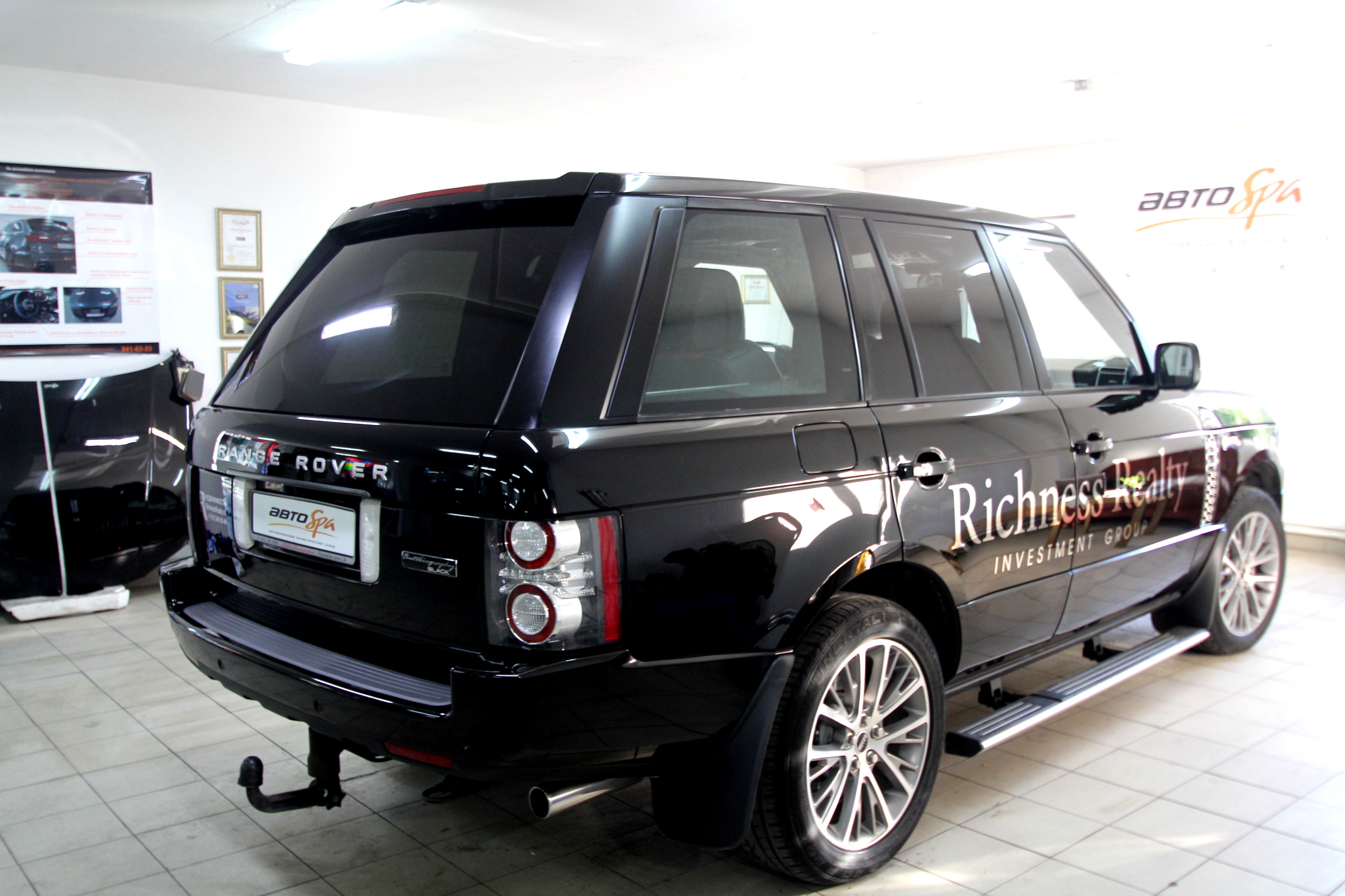 Брендированный Range Rover брендированный range rover фото